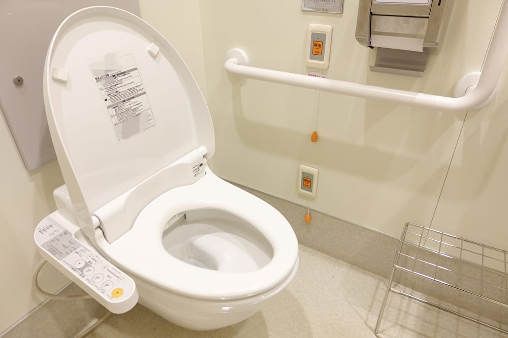 トイレをバリアフリー化する方法や費用とは 介護保険の申請方法も解説 柏市のリフォーム キコー企業企画
