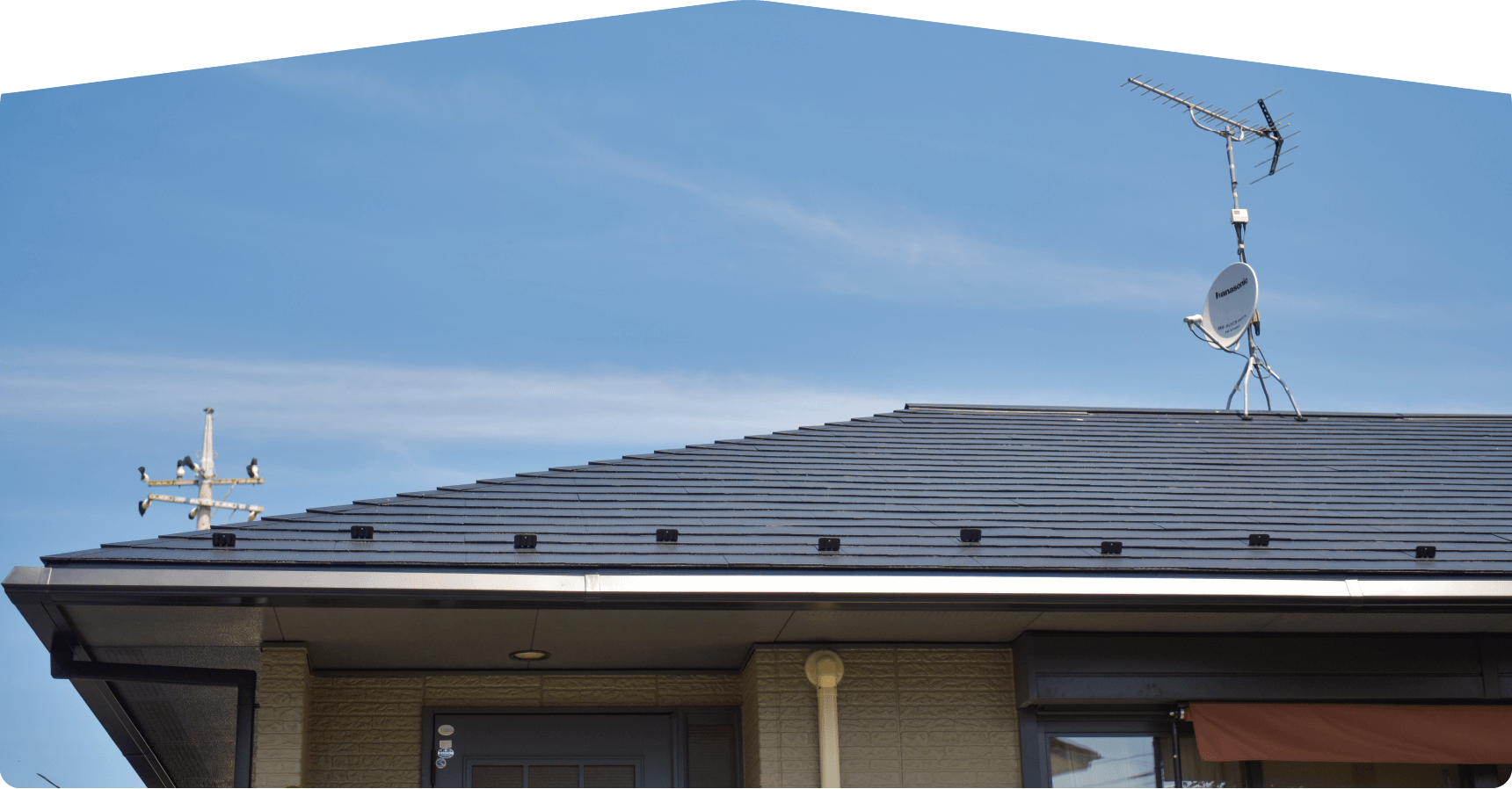 ドローンでの調査も可能劣化状況に応じて適切な屋根工事をご提案