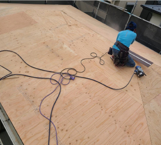 金属屋根本体葺き工事